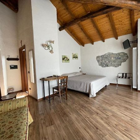 Hotel La Torre Castiglione d'Intelvi Ngoại thất bức ảnh