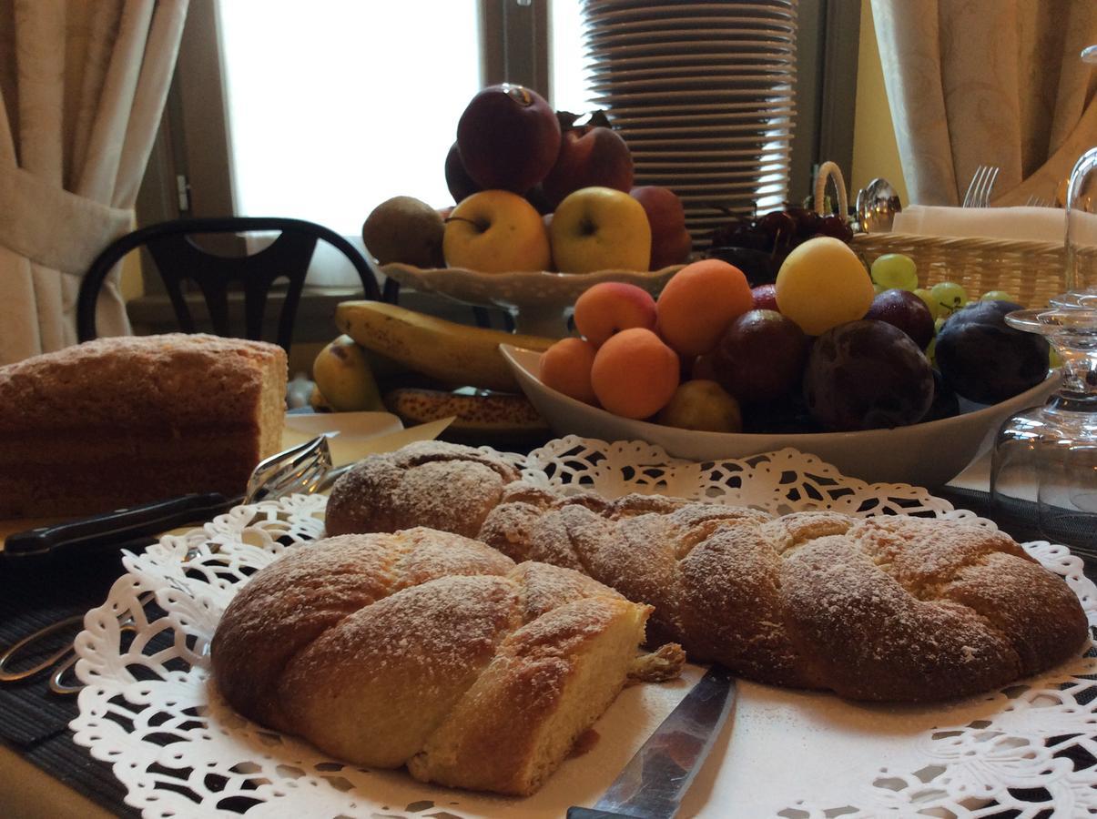 Hotel La Torre Castiglione d'Intelvi Ngoại thất bức ảnh