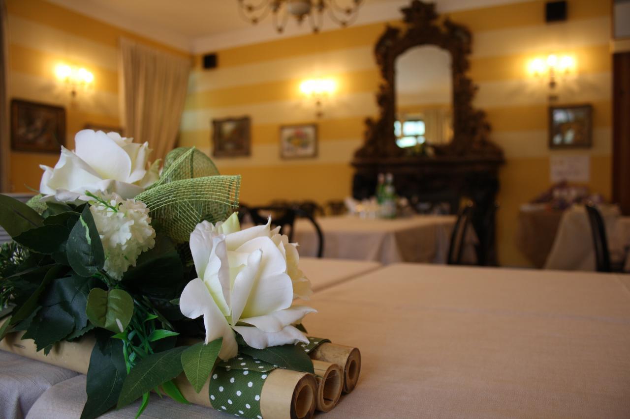 Hotel La Torre Castiglione d'Intelvi Ngoại thất bức ảnh